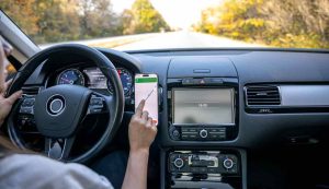 Google Maps in auto