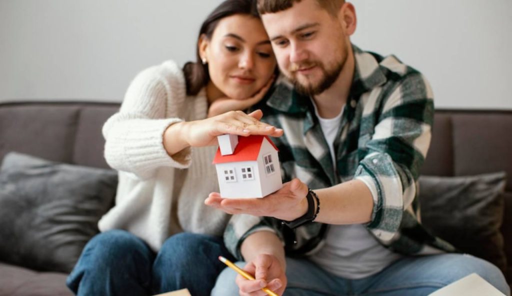 Giovani che comprano casa