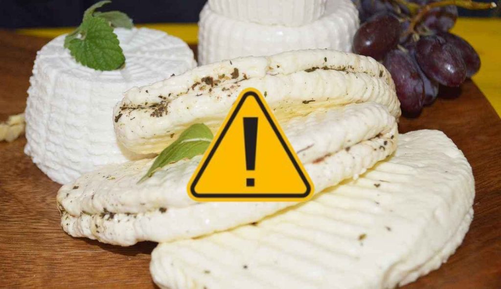 Formaggi e pericoli (Pixabay foto) - www.buildingcue.it