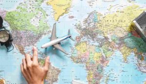 Illustrazione di un viaggio in aereo (Canva FOTO) - buildingcue.it