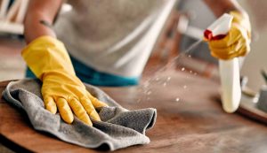 Illustrazione delle pulizie in casa (Canva FOTO) - buildingcue.it