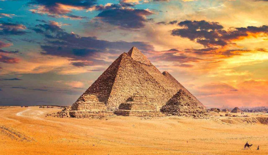 Piramidi Giza