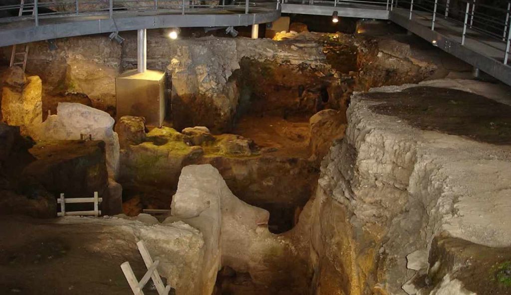 Grotta a Meteora