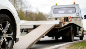 Illustrazione di un carro attrezzi (Canva FOTO) - buildingcue.it