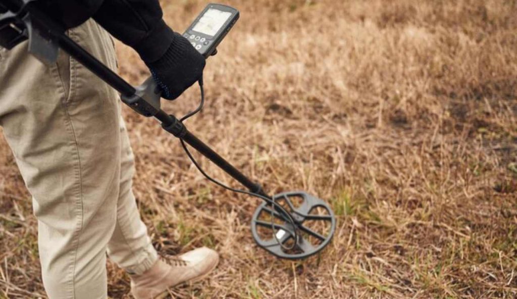 Metal detector